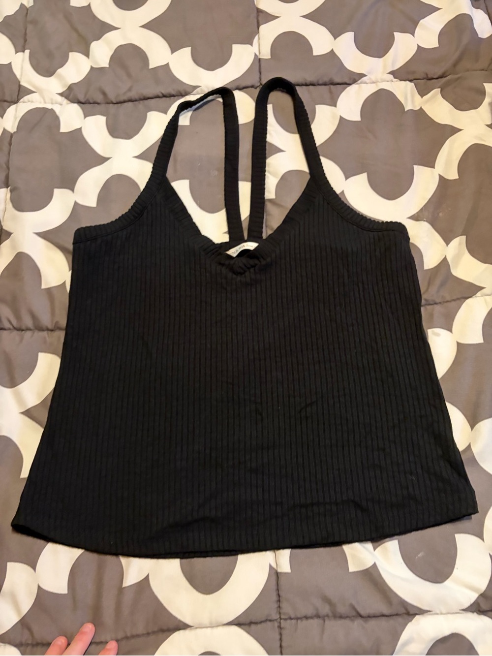 Zenana Outfitters Black Ribbed Strappy Crop Tank